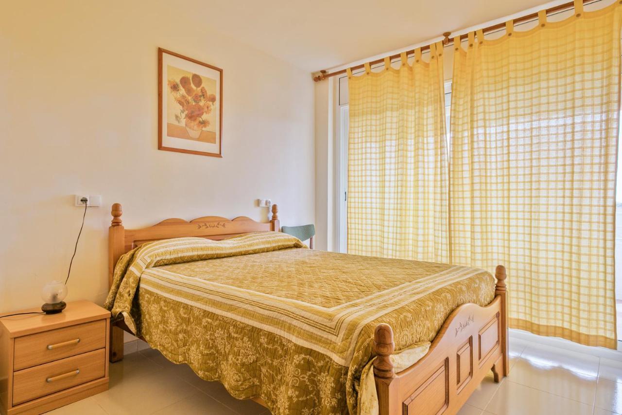 Rentalmar Almendro Miami Playa Buitenkant foto